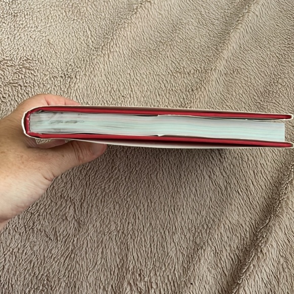 Selp-Helf by Miranda Sings (Colleen Ballinger), satirical self help book - Picture 6 of 7